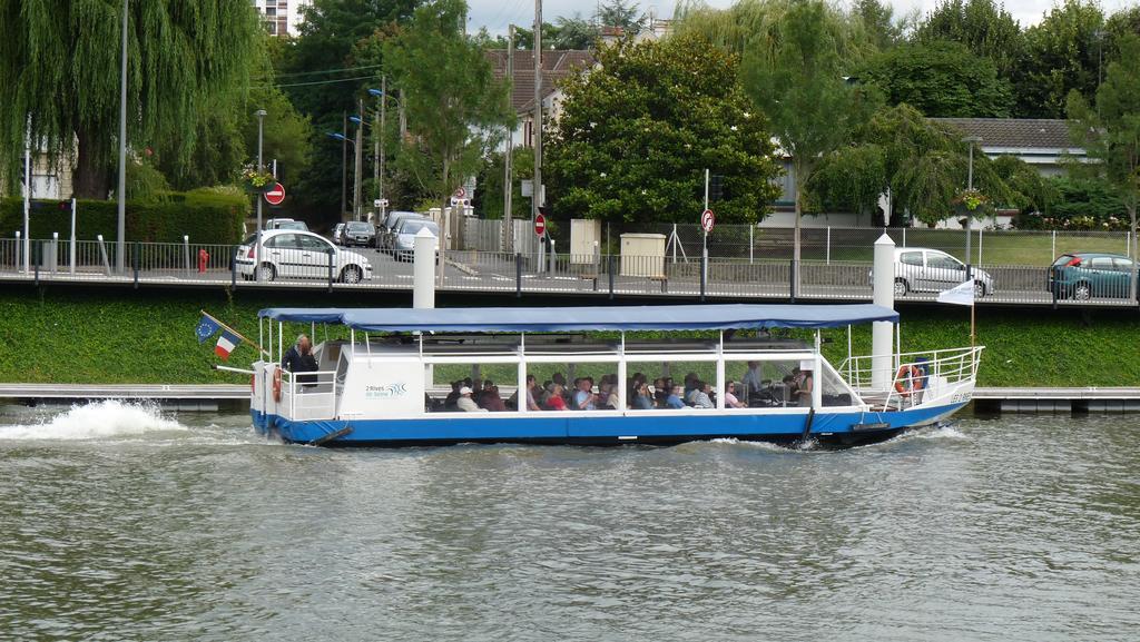 Ibis Budget Cergy St Christophe Εξωτερικό φωτογραφία