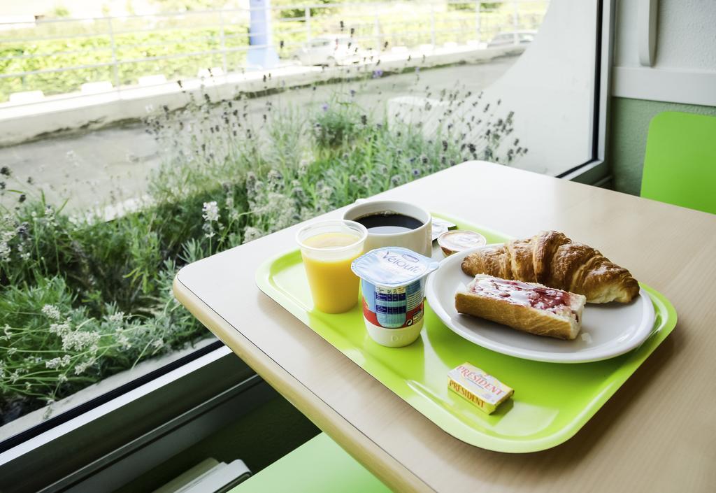 Ibis Budget Cergy St Christophe Εξωτερικό φωτογραφία