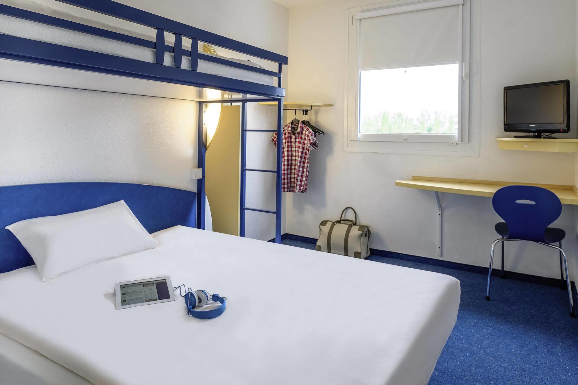 Ibis Budget Cergy St Christophe Εξωτερικό φωτογραφία