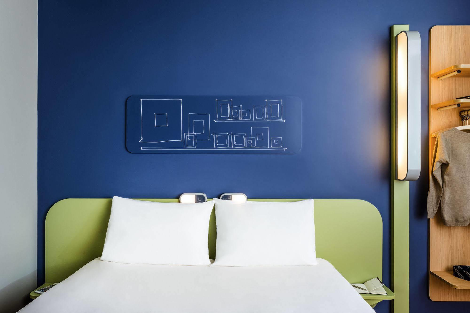 Ibis Budget Cergy St Christophe Εξωτερικό φωτογραφία
